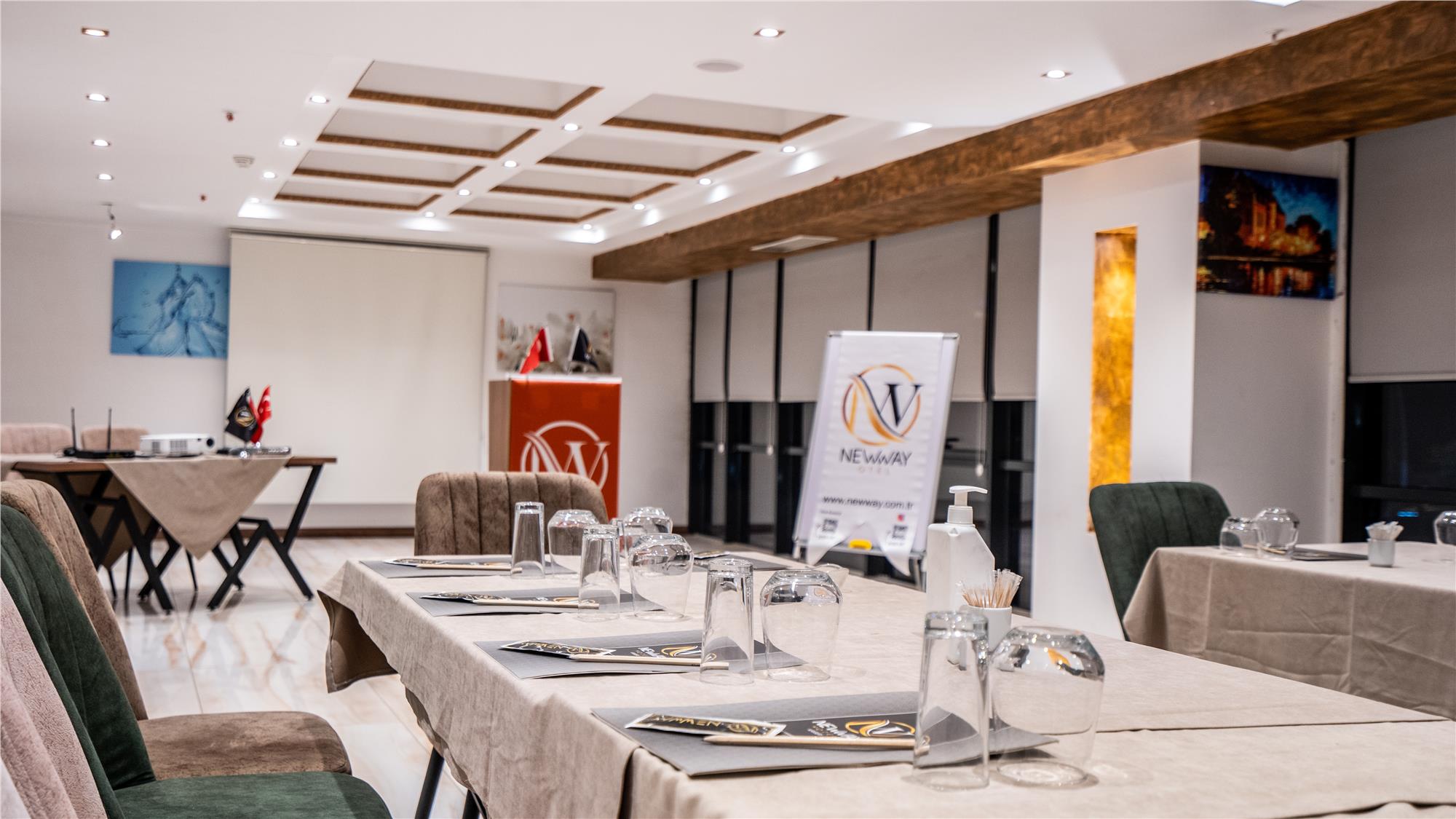 Meetings & Events Meetings & Events